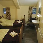 De Groene Pleisterplaats Bed & Breakfast 3*