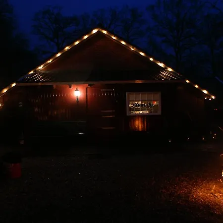 绿色佩雷斯特普拉茨住宿加早餐旅馆 住宿加早餐酒店 阿尔滕